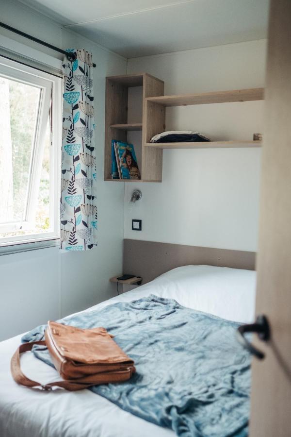 Mobil Home Xxl 4 Chambres - Camping La Trevilliere Бретиньоль-сюр-Мер Экстерьер фото